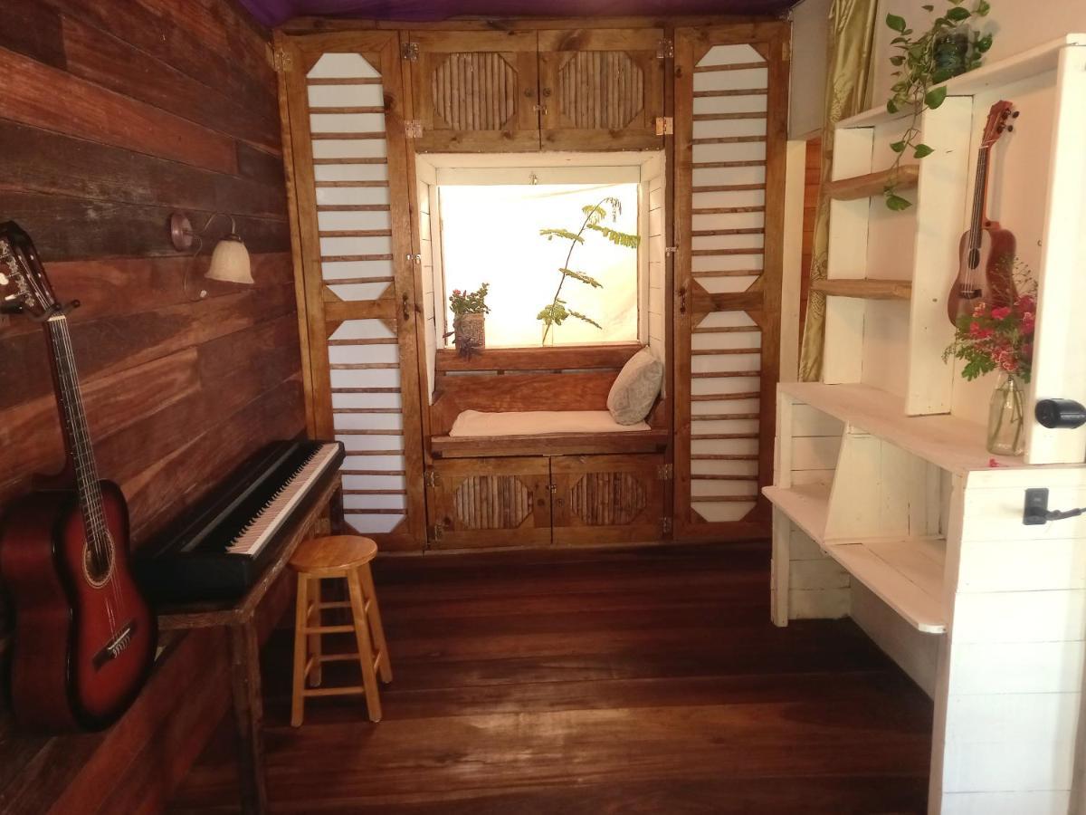 Casa Lumiere Apartman Bocas Town Kültér fotó
